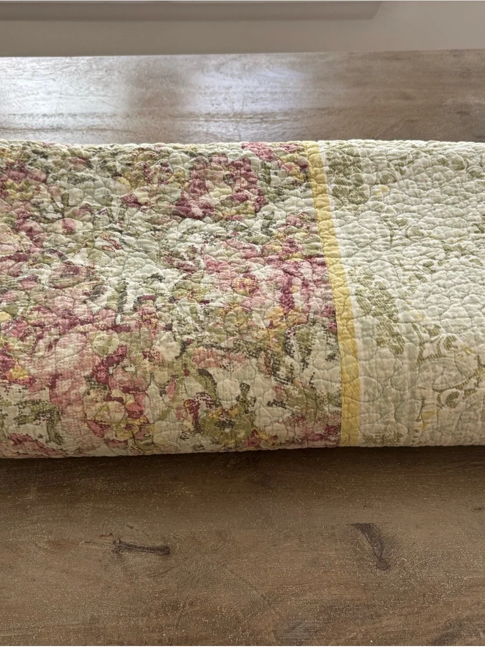 Jessica Simpson Floral Quilt in Full Size